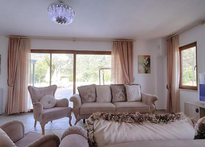 别墅 With Private Pool And Private Garden In Dalyan