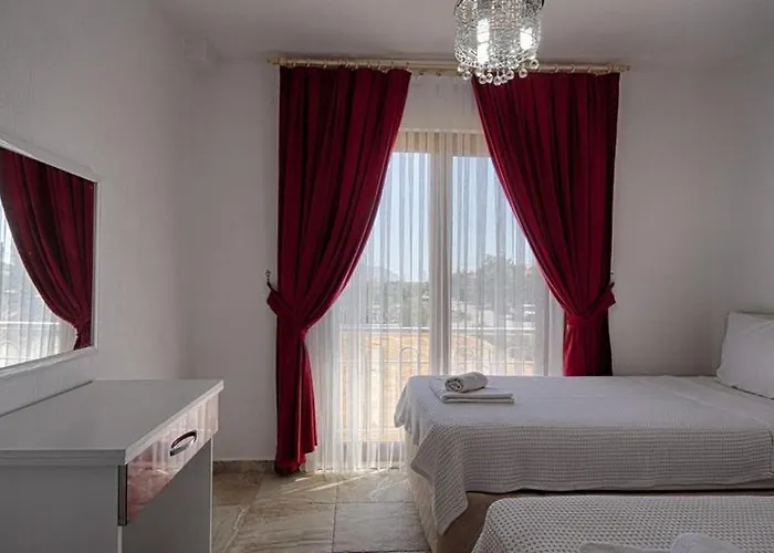 With Private Pool And Private Garden In Dalyan فيلة أورتاجا